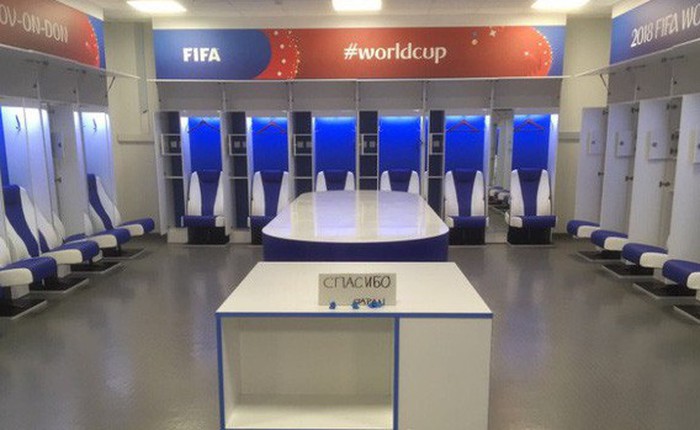 Đây là phòng thay đồ của đội tuyển Nhật Bản sau trận thua Bỉ, sạch sẽ tinh tươm như chưa từng được sử dụng