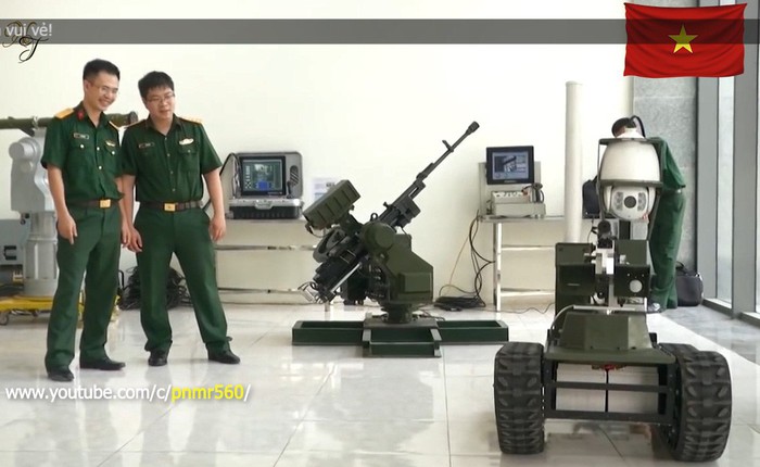 Cận cảnh robot chiến đấu tự hành "Made in Việt Nam": không sợ thời tiết khắc nghiệt, tự động sử dụng vũ khí tiêu diệt mục tiêu
