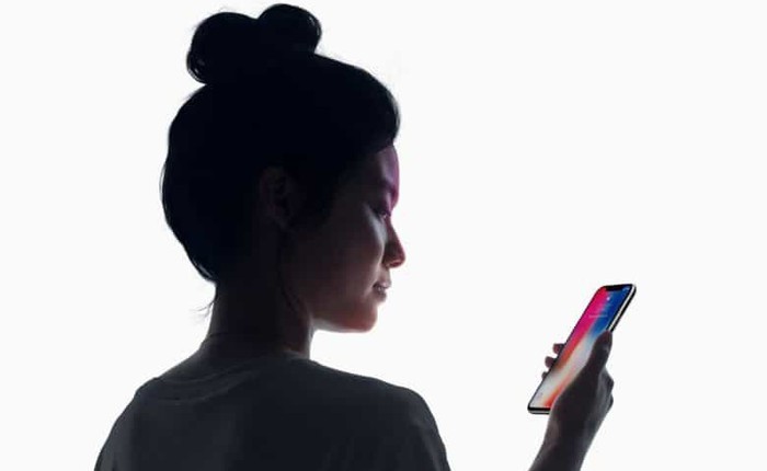 Bực bội vì tính năng Face ID hoạt động không chính xác, iFan hành hung cả nhân viên bán hàng của Apple