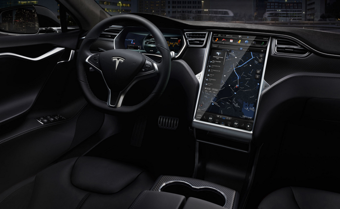 Xe ô tô Tesla có thể dễ dàng bị hack và đánh cắp chỉ trong vài giây, với thiết bị nhỏ bằng lòng bàn tay này