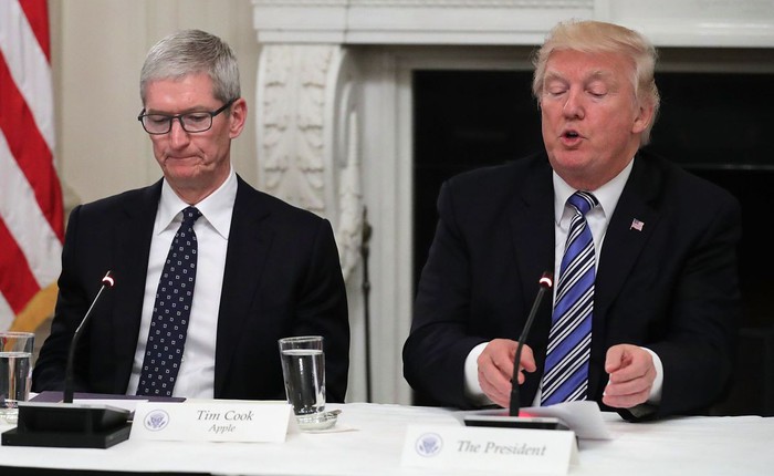 Chuỗi cung ứng của Apple chao đảo dữ dội chỉ sau một đoạn tweet ngắn của Tổng thống Trump