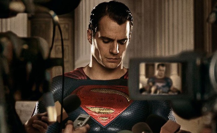 Henry Cavill chính thức bỏ vai Superman, DC cũng sẽ bỏ tất cả để làm lại từ đầu