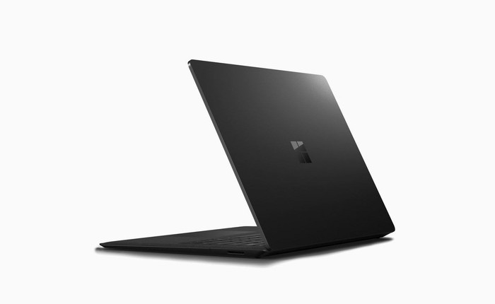 Thật tuyệt vời! Microsoft có thể sẽ ra mắt Surface Laptop 2 và Surface Pro màu đen