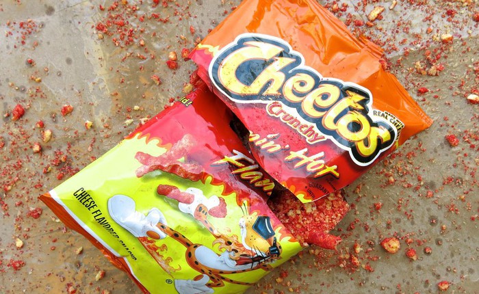 Rapper nổi lên từ SoundCloud, Youtube bất ngờ phải nhập viện vì ăn quá nhiều Cheetos cay nóng
