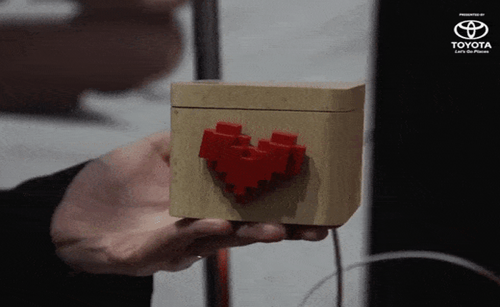 [CES 2018] Chiếc hộp này chính là cách đặc biệt nhất mà bạn có thể nhắn gửi lời yêu thương cho người thân