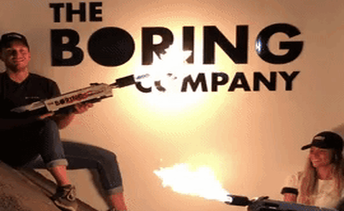 The Boring Company bắt đầu cho đặt trước súng phun lửa, đích thân Elon Musk "đóng quảng cáo"