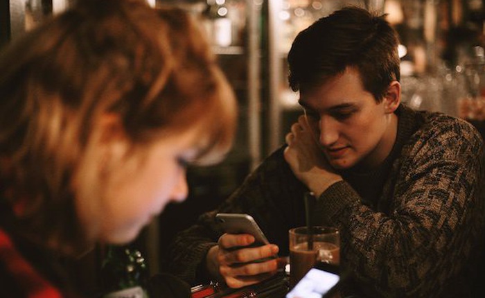 Pew Research: Gần 50% thanh thiếu niên ở Mỹ đang nghiện Internet, nguyên nhân do sự bùng nổ của smartphone