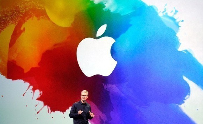 Apple tuyên bố sẽ đóng góp cho nền kinh tế Mỹ 350 tỷ USD trong 5 năm tới, tạo ra 20.000 việc làm