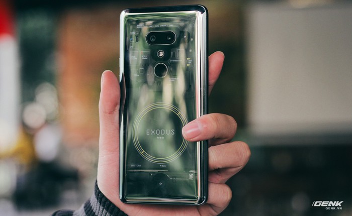 Trên tay HTC Exodus 1: Smartphone chuyên tiền mã hóa với thiết kế mặt lưng xuyên thấu cực chất, giá 0.15 BTC