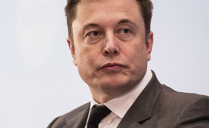 Elon Musk hãy dè chừng, bức tâm thư gửi đi lúc 1 giờ 20 phút sáng của ông có thể chính là ngày tàn của Tesla