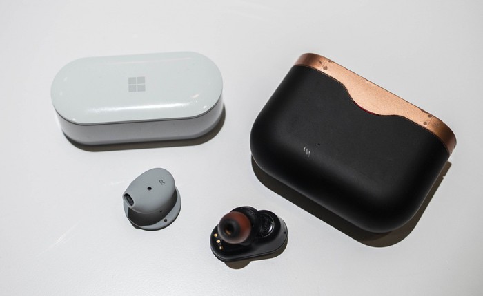 Tại sao Apple, Microsoft và Google lại sản xuất earbuds trong khi Sony, Samsung, Xiaomi hay Sennheiser đều chọn kiểu dáng in-ear cho True Wireless?