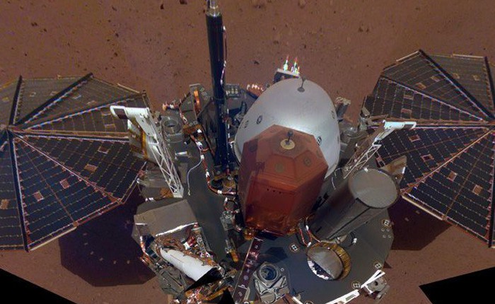 Tàu đổ bộ của NASA thu được những tín hiệu lạ trên Sao Hoả