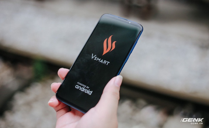 Hết giảm giá lại đến tặng voucher Vsmart Live, VSmart đang ngầm chuyển chiến thuật kinh doanh điện thoại?