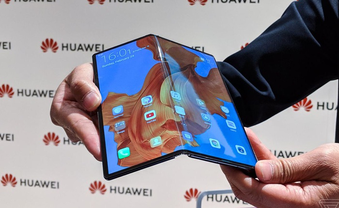 Vừa mới chính thức mở bán, Huawei Mate X đã bị lỗi màn hình nghiêm trọng