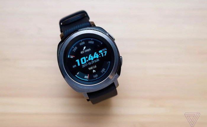 Lộ ảnh mặt đồng hồ và giao diện One UI lần đầu xuất hiện trên Galaxy Watch Active
