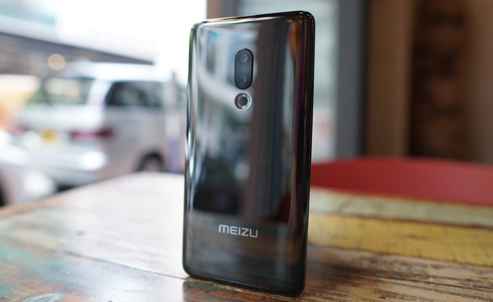 Cận cảnh Meizu Zero: vẫn có lỗ dù được mệnh danh là "smartphone không lỗ" đầu tiên trên thế giới