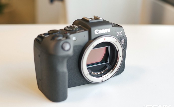 Canon chính thức ra mắt EOS RP: cảm biến full-frame, kích thước nhỏ gọn, giá 38 triệu đồng