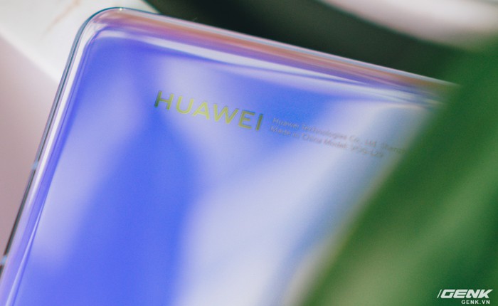 Huawei P30 Pro bị nghi ngờ gửi dữ liệu người dùng về Trung Quốc