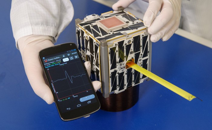 Smartphone có hoạt động được ngoài không gian không, NASA có cả một dự án để trả lời cho bạn
