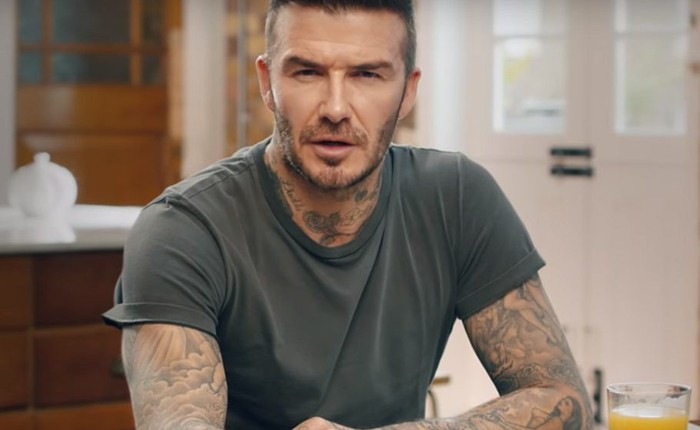 Ông Beckham giả này có thể nói 9 thứ tiếng nhưng điều đó lại khiến người xem hoảng sợ