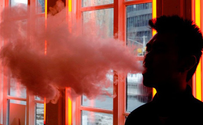 FDA báo cáo 35 trường hợp động kinh liên quan đến thuốc lá điện tử