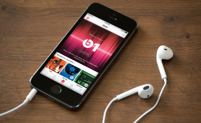 Lần đầu tiên, Apple Music vượt mặt Spotify về số lượng thuê bao trả phí