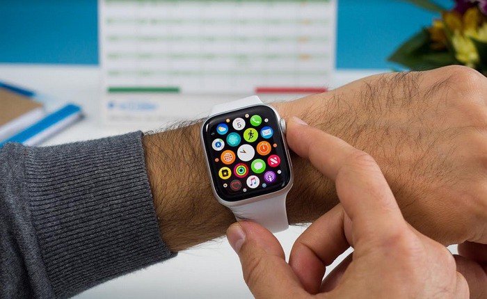 Người dùng mang Apple Watch Series 3 đi bảo hành có thể được lên đời Series 4 miễn phí
