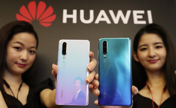 Hai nhà mạng lớn của Nhật Bản hủy lịch tung Huawei P30 Pro lên kệ