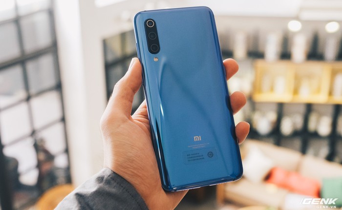 Đánh giá Xiaomi Mi 9: Mức giá làm nên tất cả