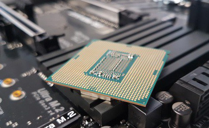 Tin đồn: Intel sắp giảm giá cực mạnh các dòng CPU của mình để cạnh tranh với Ryzen 3000 của AMD