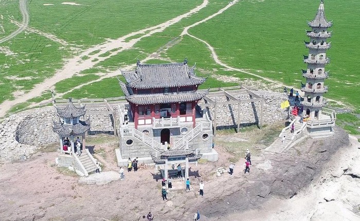 Kỳ lạ ngôi chùa “nhẫn giả”, một năm chỉ xuất hiện một lần tại Trung Quốc