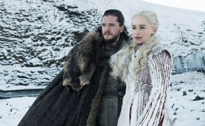 Game of Thrones: Trái với fan hâm mộ, "Jon Snow" hạnh phúc đến phát khóc trước cái kết dành cho anh