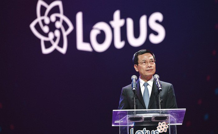 Bộ trưởng TTTT tại sự kiện ra mắt Lotus: "Khi nghe anh Tân giới thiệu tôi nghĩ rằng tại sao người Việt Nam không nghĩ rằng có nhiều Steve Jobs Việt Nam"
