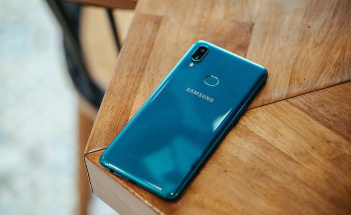 Samsung được đồn đoán đang phát triển smartphone giá rẻ mới: Kích thước 5,7 inch, màn hình giọt nước, cài đặt Android 9