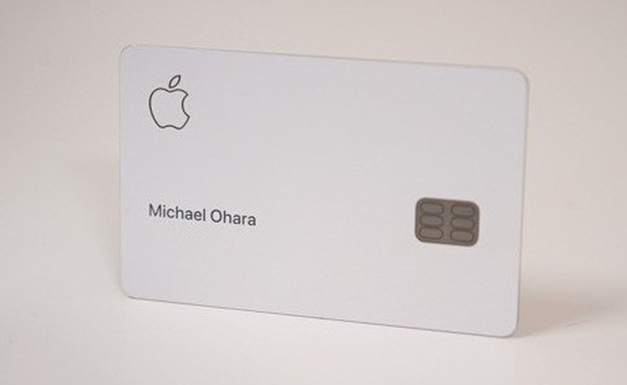 Chiếc thẻ Apple Card không phải 100% titan