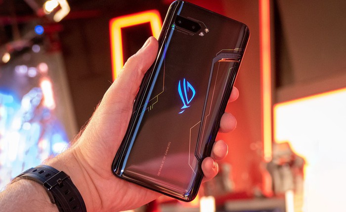 ASUS ra mắt ROG Phone II Ultimate Edition: Bộ nhớ trong 1TB, LTE 2Gbps, giá 31 triệu đồng