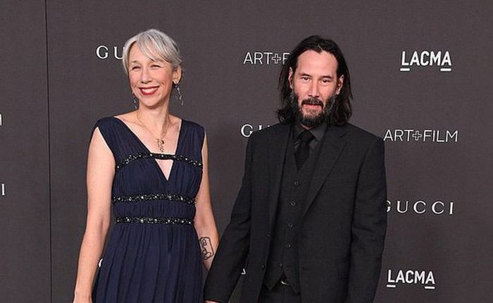 Tin vui nhất Hollywood hôm nay: Sau nhiều thập kỷ đơn độc, "ngôi sao tử tế nhất hành tinh" Keanu Reeves đã chính thức công khai bạn gái ở tuổi 55