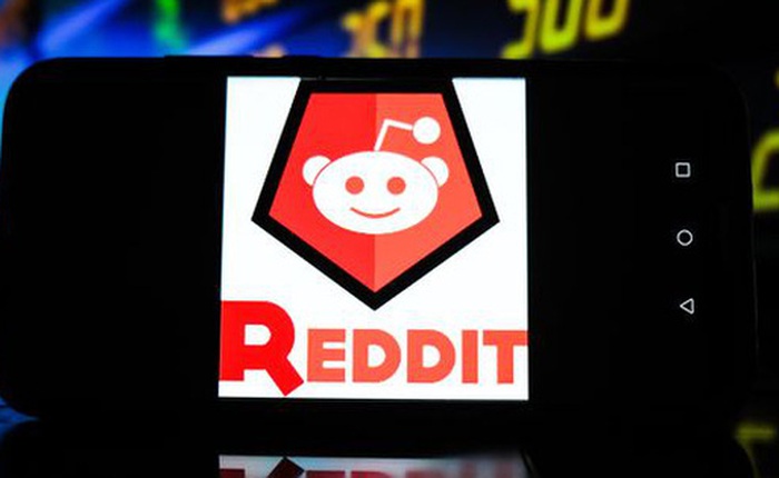 Các nhà đầu tư trên Reddit lại có mục tiêu mới, khiến tài sản của 1 tỷ phú tăng vọt 25 tỷ USD chỉ trong 1 ngày