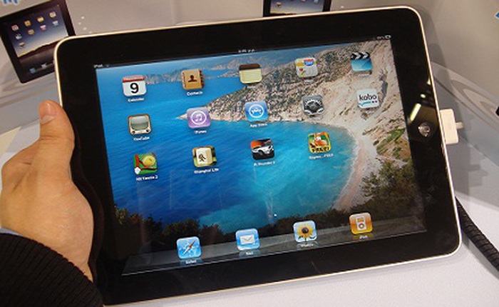 iPad 1 - Mặt hàng cũ nên mua dịp cuối năm