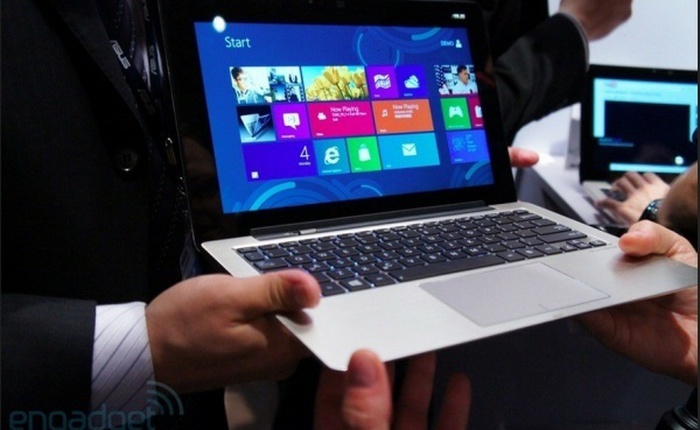 Laptop "biến hình" của Asus giá hơn 26 triệu đồng