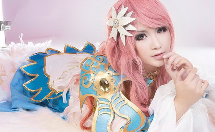 Mỹ nữ cosplay Aion
