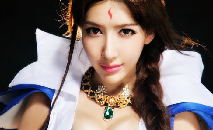 Trương Uyển Du: Cosplay Viễn Chinh Online