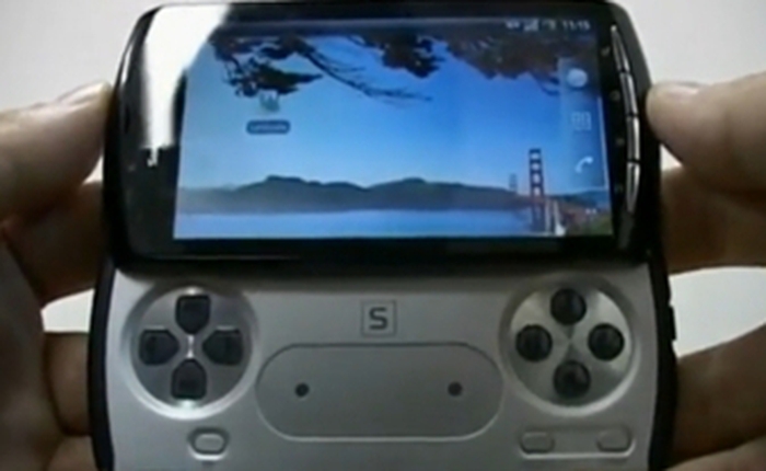 PSP Phone lên kệ tháng 4/2011, đổi tên thành Xperia Play