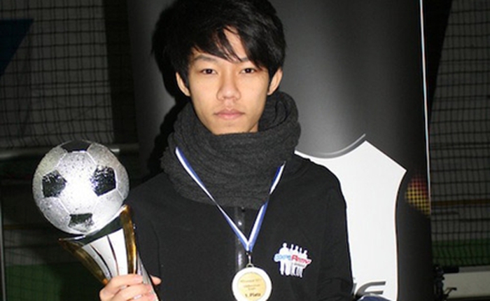 Game thủ Việt Nam vô địch giải Pro Evolution Soccer tại Đức