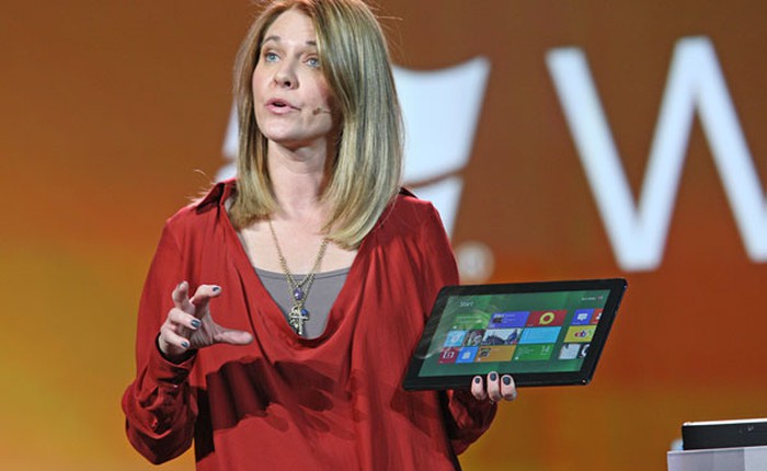 Microsoft: "Windows 8 thúc đẩy chuyển đổi nền tảng hệ điều hành"
