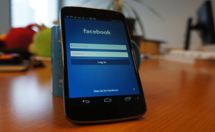 Facebook Home bắt đầu “tuột dốc không phanh”