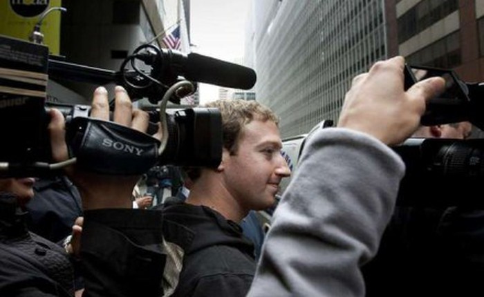 CEO Facebook bị phản đối vì luật nhập cư mới