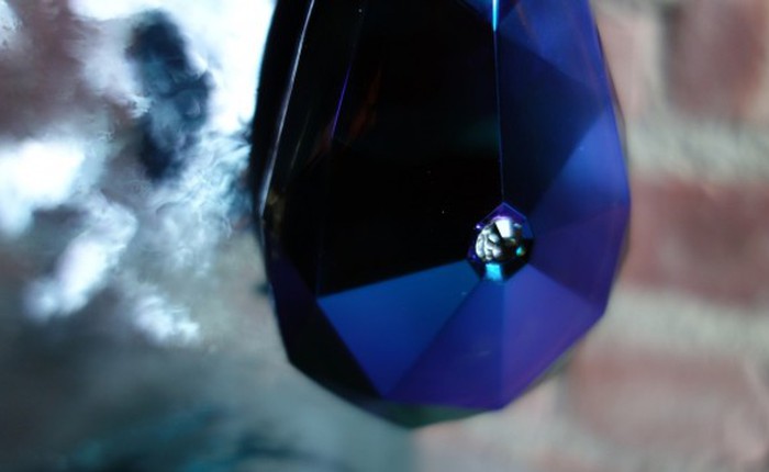 Monster Diamond Tears Edge: Tai nghe mang phong cách "kim cương"