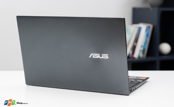 FPT Shop mở bán ASUS ZenBook (UM425), laptop CPU AMD 14inch mỏng nhất thế giới