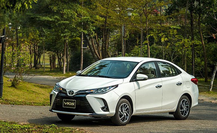 Toyota Vios hỗ trợ lệ phí trước bạ đến 30 triệu đồng